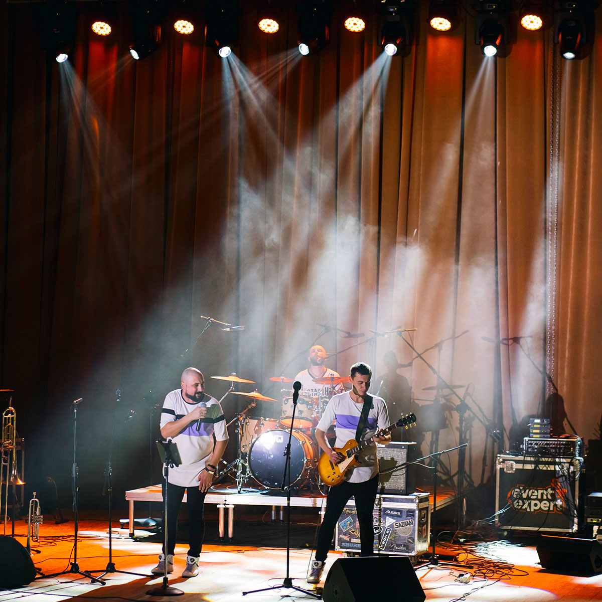 CONCERT EQUIPMENT HIRE 2